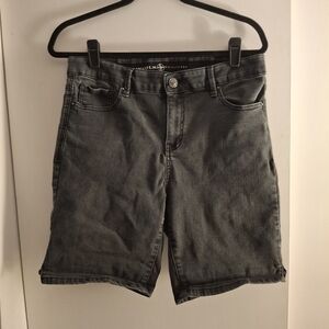 Lincoln Outfitters Women's Black Denim Bermuda Shorts